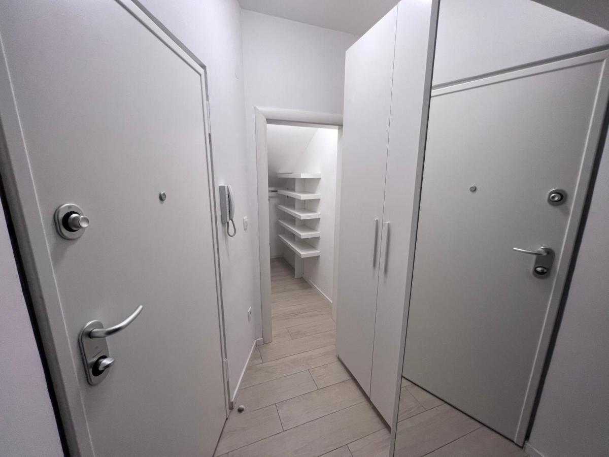 Center Beach Apartament, Split, Croatia Εξωτερικό φωτογραφία